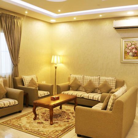 ריאד Ejaz Hotel Apartments מראה חיצוני תמונה