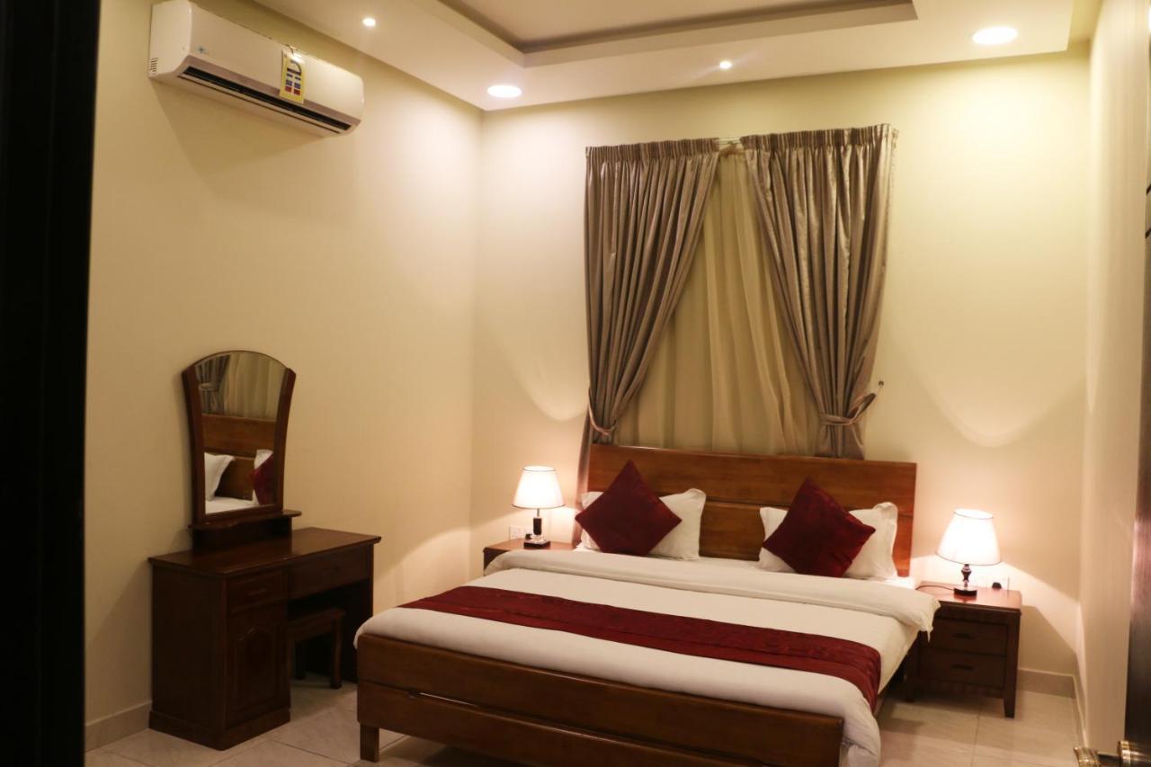 ריאד Ejaz Hotel Apartments מראה חיצוני תמונה